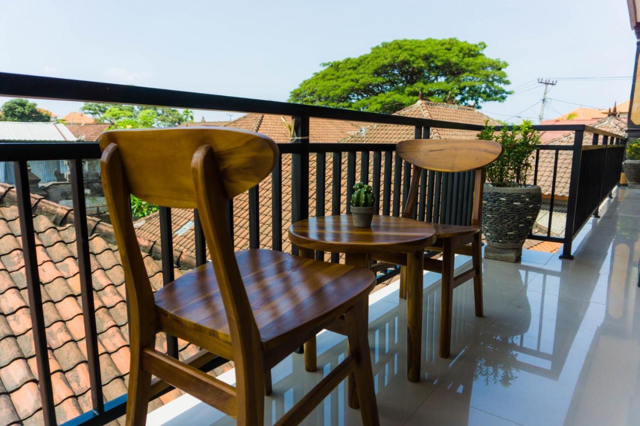 Hotel Cakra House Denpasar Zewnętrze zdjęcie