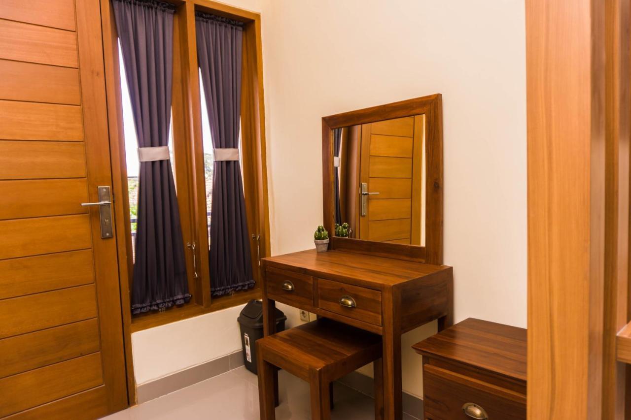 Hotel Cakra House Denpasar Zewnętrze zdjęcie
