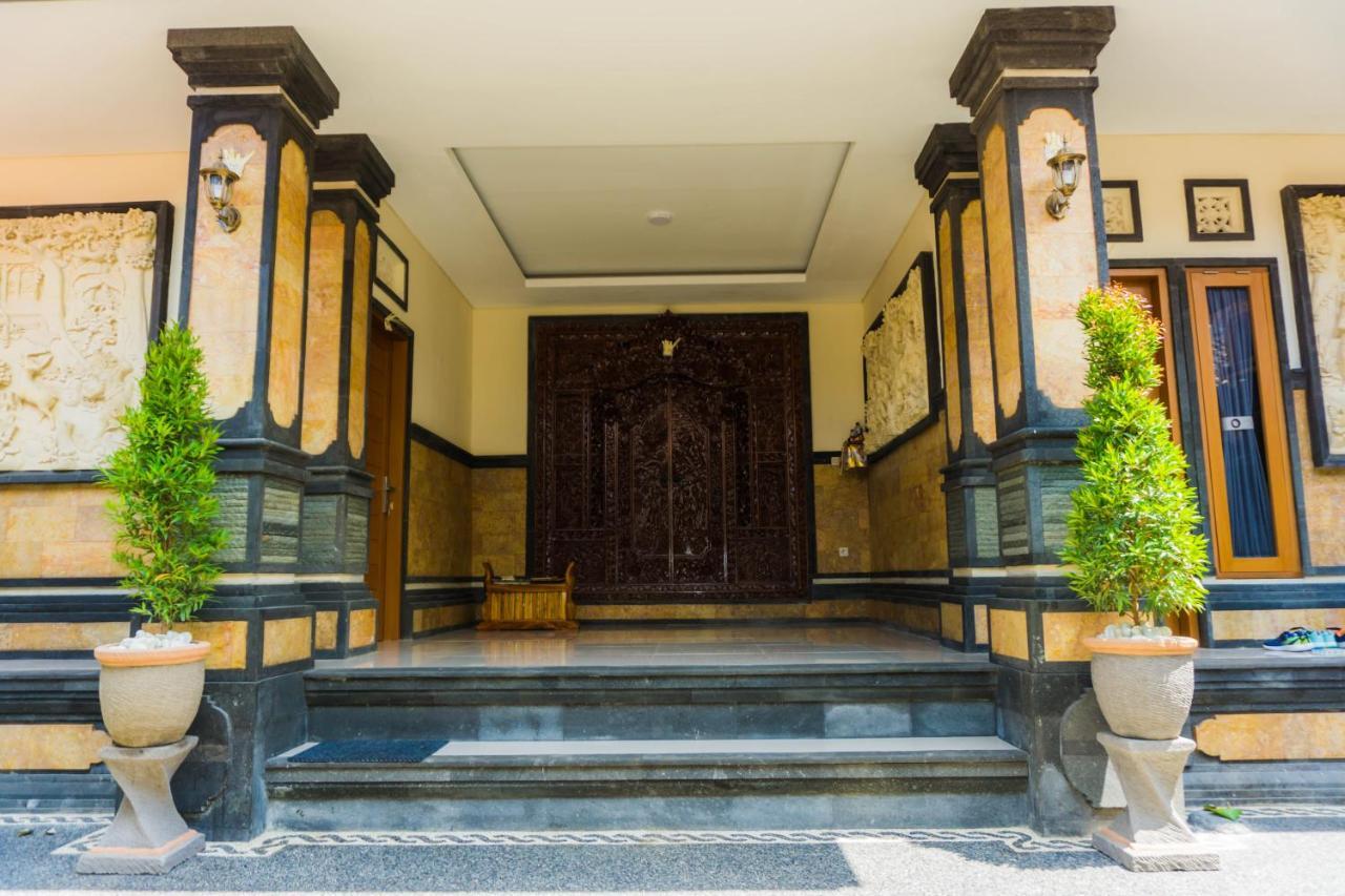 Hotel Cakra House Denpasar Zewnętrze zdjęcie