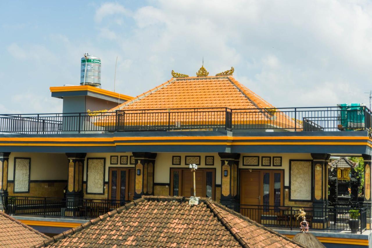 Hotel Cakra House Denpasar Zewnętrze zdjęcie
