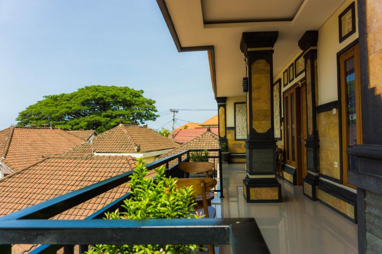 Hotel Cakra House Denpasar Zewnętrze zdjęcie